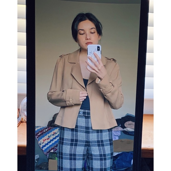 Zara Jackets & Blazers - Crop Jacket